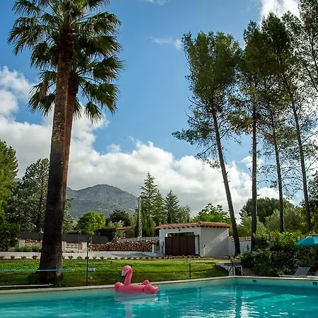 Finca Soñada - Nudist Bed and breakfast Gayanes  (A Coruna)